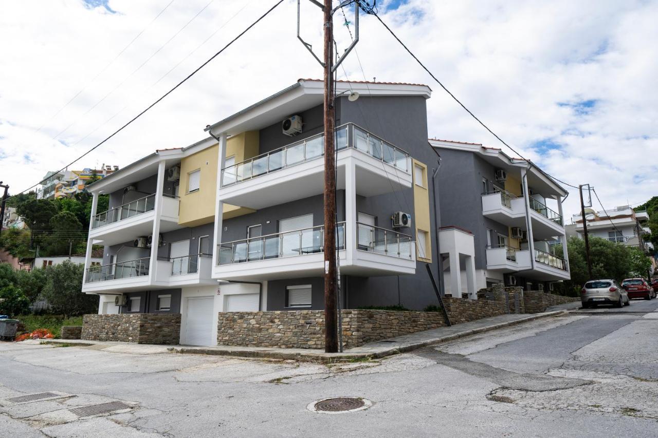 Hermes Design Suites Nea Iraklitsa Exterior foto